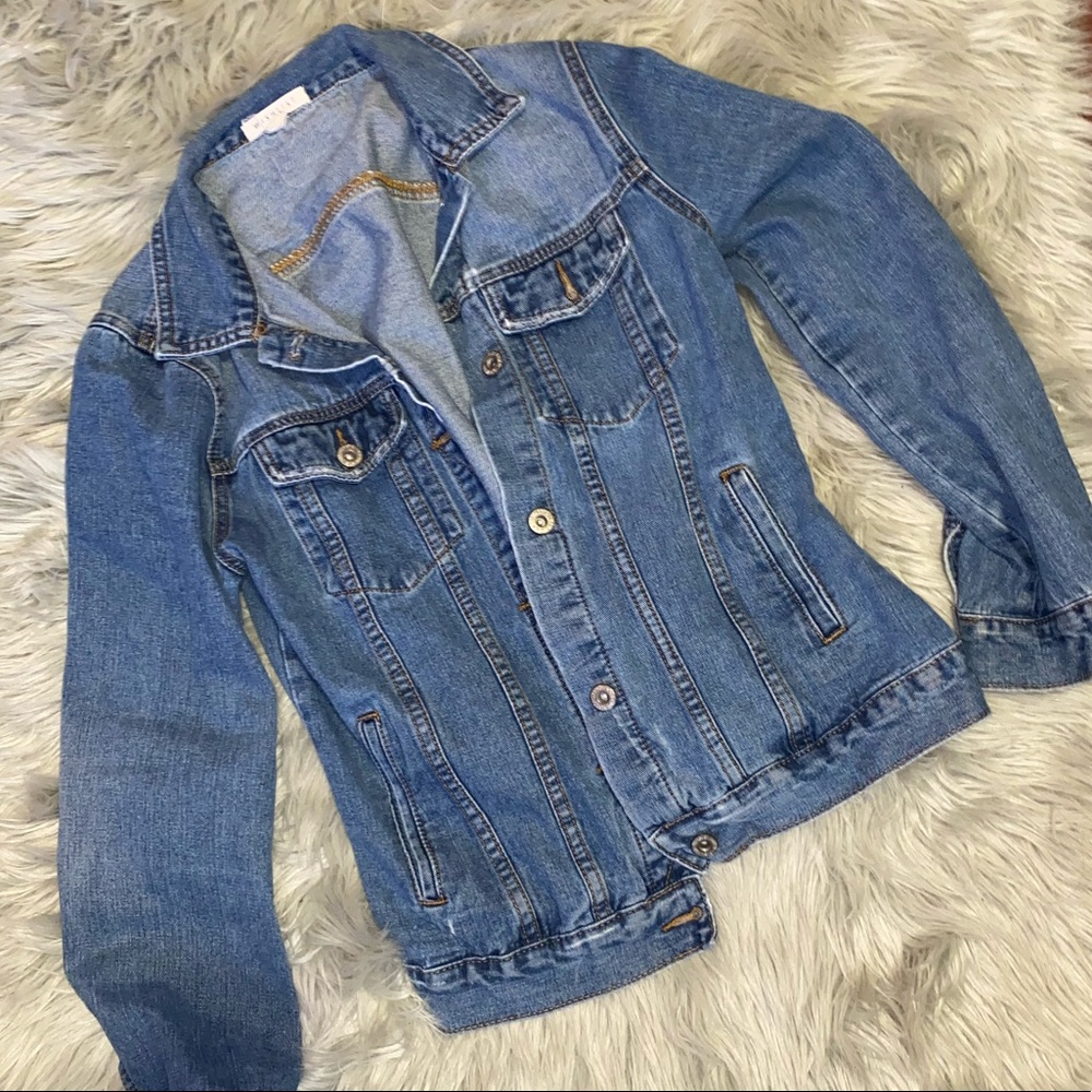 Vintage denim jacket medium wash